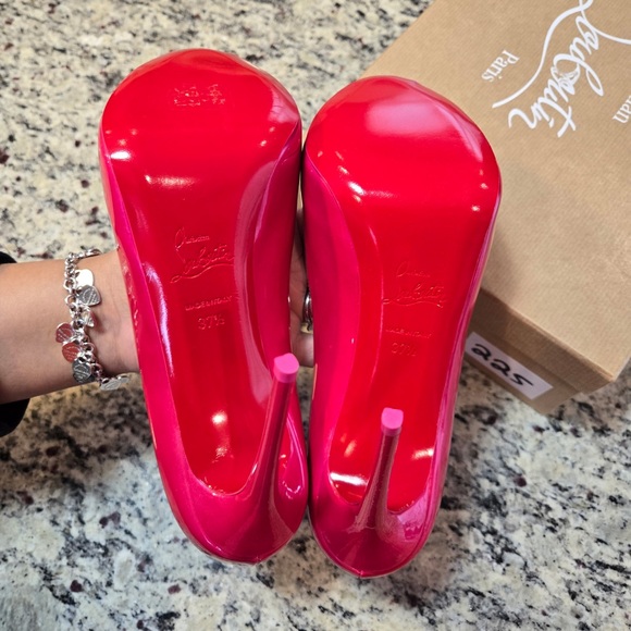 NEW Christian Louboutin Hot Chick Alta 120mm Pinkup Hot Pink High Heel Pumps